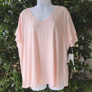 Peach 1X NWT V-Neck Women's‎ Top
